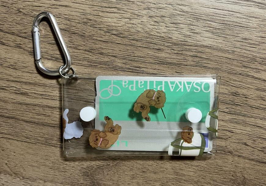 セリア、犬柄 マルチケース カラビナ付き商品画像