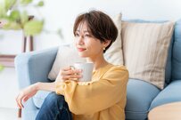 【40～50歳代】おひとりさまで「貯蓄ゼロ」の割合とは。手取り収入から何パーセント貯蓄している？
