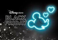 「ブラックスタイルのミッキーがクールすぎる！」ディズニーストアのブラックフライデーセールが話題「ヴィランズ割は見逃せない」
