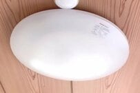 【築35年アパートDIY】ライトを交換して明るくおしゃれなお部屋に大変身　「ライト、かわいいです！」