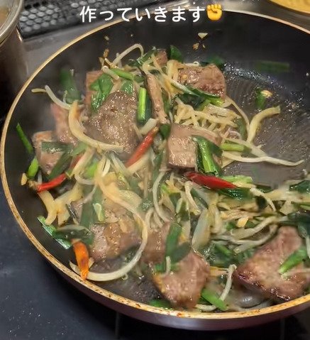レバニラなのにかわいい？新居で最初に作った【スタミナのっけ盛り弁当】に反響