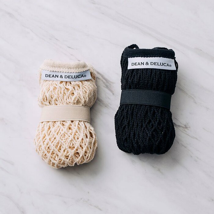 コンパクトに持ち歩くこともできます