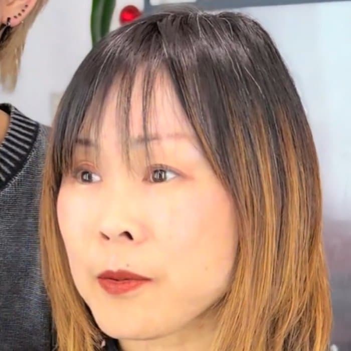 【大変身】「いつもお任せしている」マダムがミディアムレイヤーで大胆イメチェン！小顔見えする明るい顔まわりに！