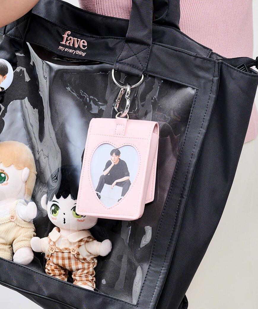 出所：パルグループ公式ファッション通販サイト 3COINS ミラー付きコスメケース／推し活