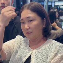 【大胆イメチェン】「いつも、おかっぱみたいな髪型になるんです…」ボブの女性が劇的に可愛い〈ショートヘア〉に！鏡を見て「素晴らしいです」「すごーい！」と大喜び