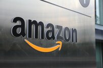 アマゾン（AMZN）が前日比1.18%安、終値265.82ドル。直近52週高値を意識【2026年5月13日】