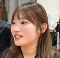 【大変身】切れ毛に悩む女性が「彼氏にナイショ」で大胆イメチェン！黒髪ボブで変身した姿が話題