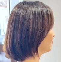 【大変身】絶壁に悩む40代女性がショートにしたら→美しすぎる髪型で見事に垢抜け！