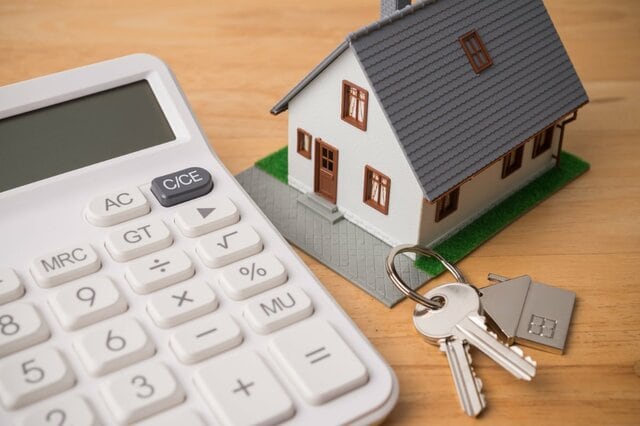 【住宅ローン変動金利】残高3000万円・残り20年、金利が1.0％上がったら返済額はいくら増える？