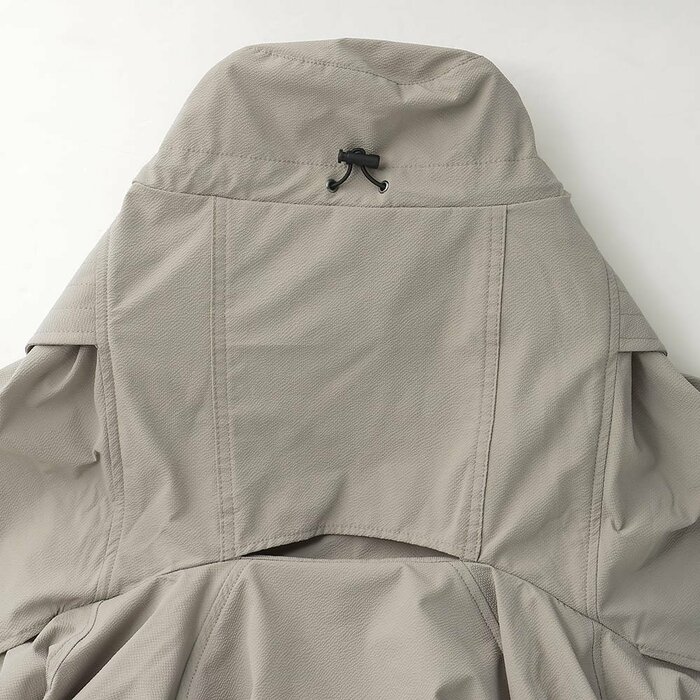 髪型を崩さずにUV対策ができるよう工夫されています