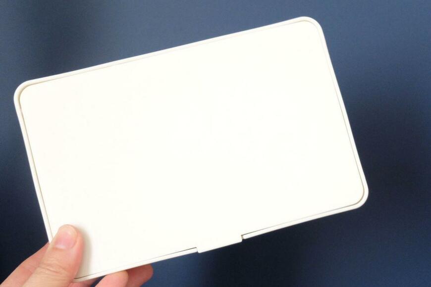 筆者撮影（収納BOX付きミラー横型、セリア）