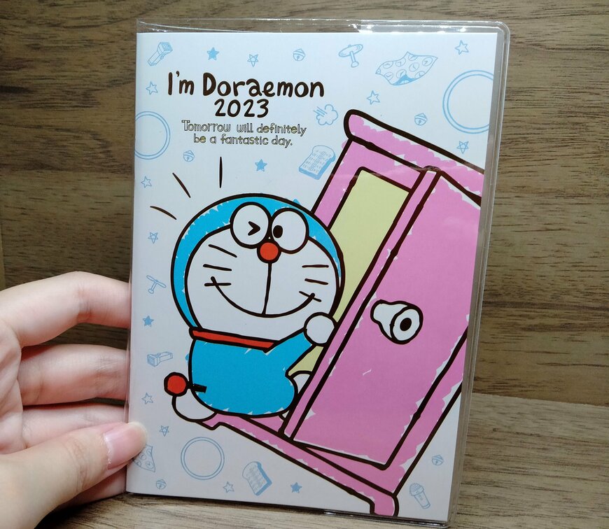 （筆者撮影：セリア、I'm Doraemon 2023年 A6手帳）