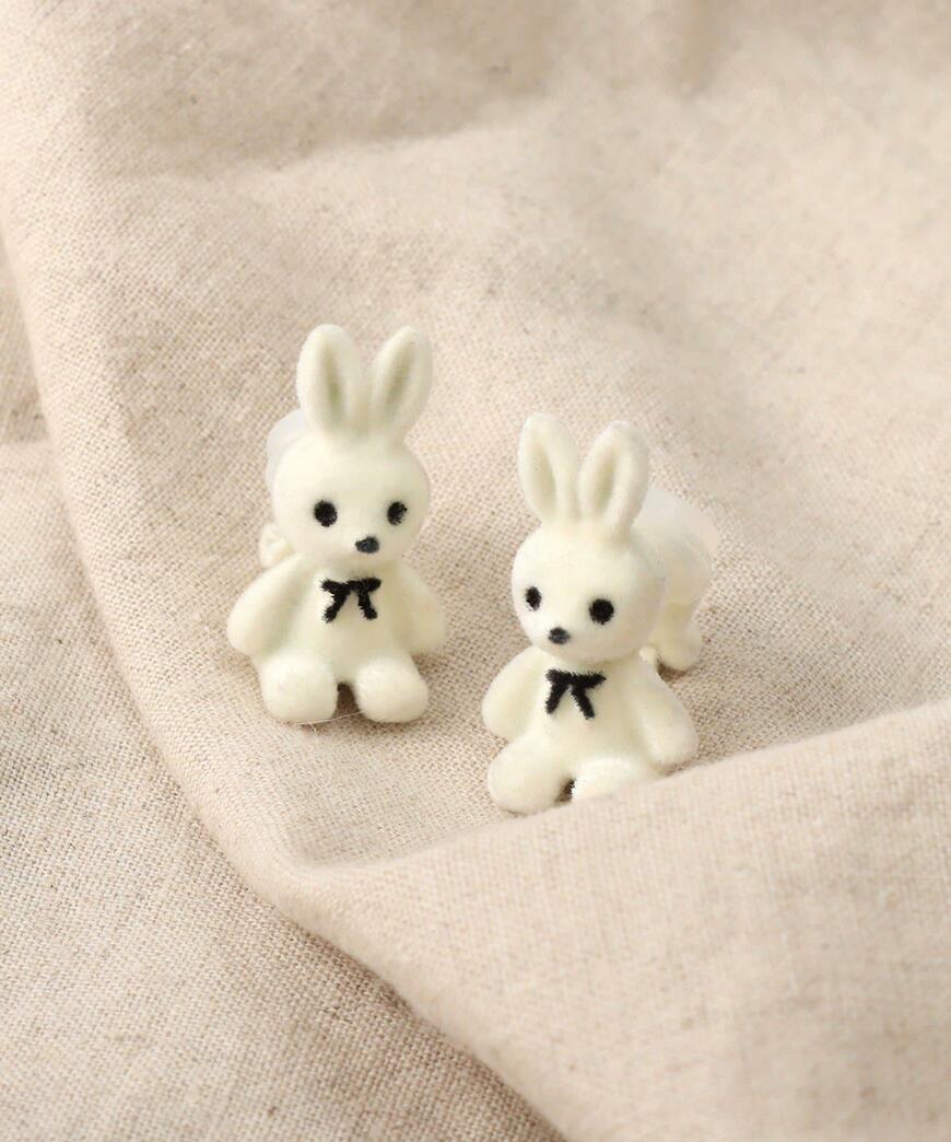 出所：パルグループ公式ファッション通販サイト 3COINS うさぎイヤリング／KIDS