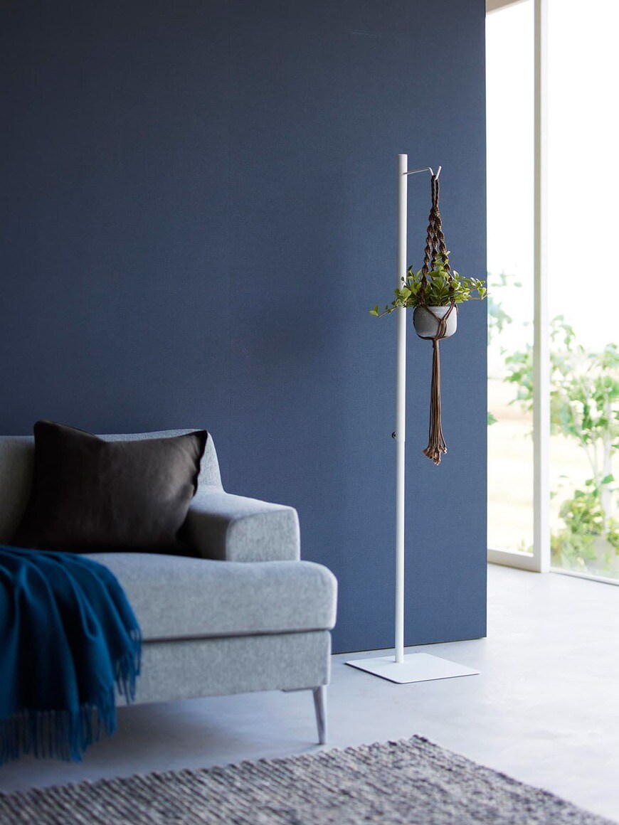 出所：【公式】山崎実業tower（タワー）　高さ伸縮ランタンスタンド タワー