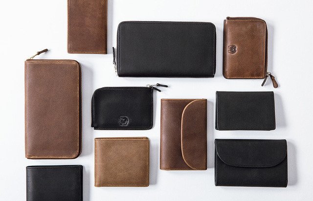 SETTLER - ラウンドジップ長財布 34,560円（税込）, 三つ折り財布 21,600円（税込）, 二つ折り財布 18,360円（税込）, コインケース 18,360円（税込）