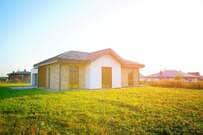 【大手住宅メーカー出身者監修】平屋の費用はいくら？坪単価・総額の目安と二階建てより割高になりやすい理由
