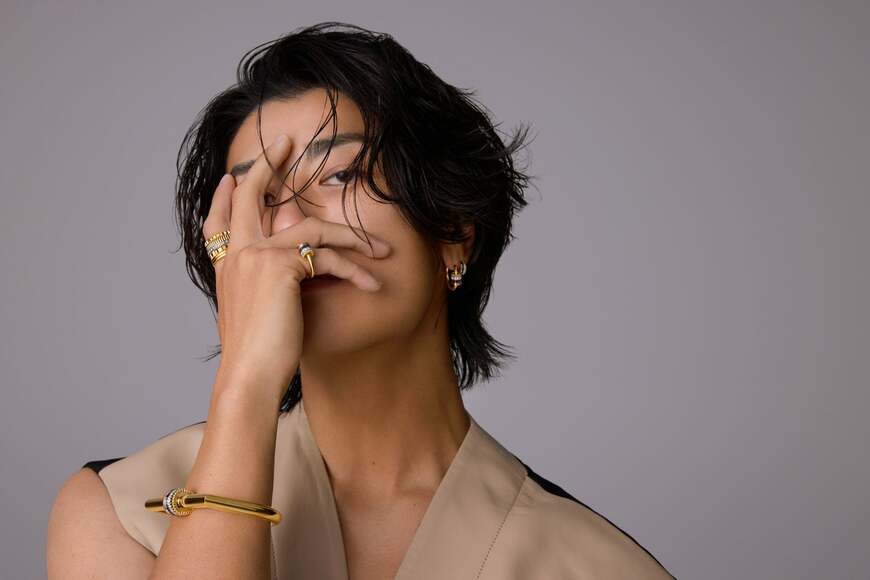 出所：株式会社扶桑社「赤西仁と錦戸亮が『Numéro TOKYO』6月特装版の表紙カバーに“ふたり”で登場！」