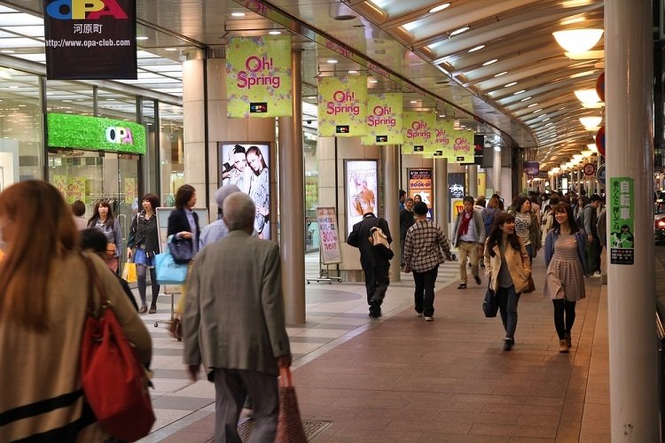 主要な小売銘柄の決算から次の上昇銘柄を見出す―決算内容とその後の株価推移