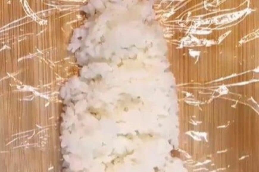 「コーラ」が入っている弁当が爆誕　思わず二度見してしまうリアルなフードアートが話題に