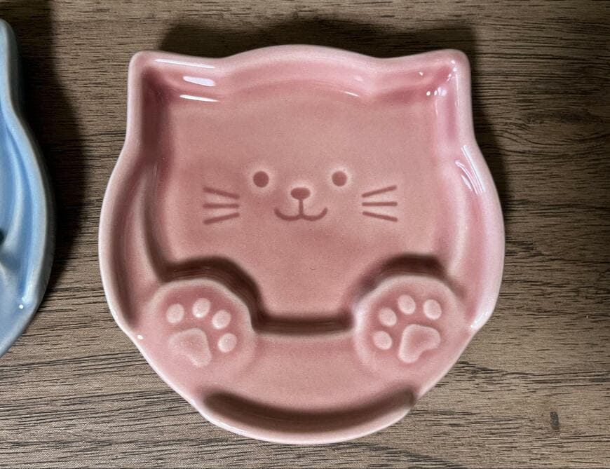 セリア、箸置きプレート 肉球ねこ商品画像