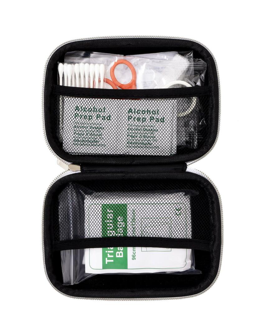 3COINS、応急ケアセット/SOBANI画像