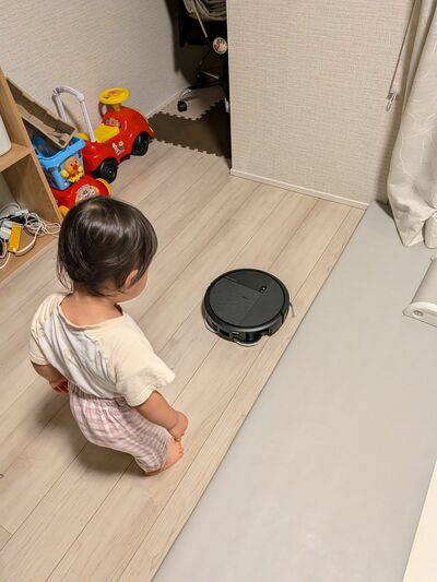 初めてルンバを見た妹さん