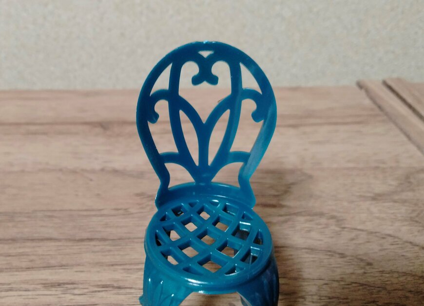 筆者撮影（キャンドゥ、ガーデンチェア）