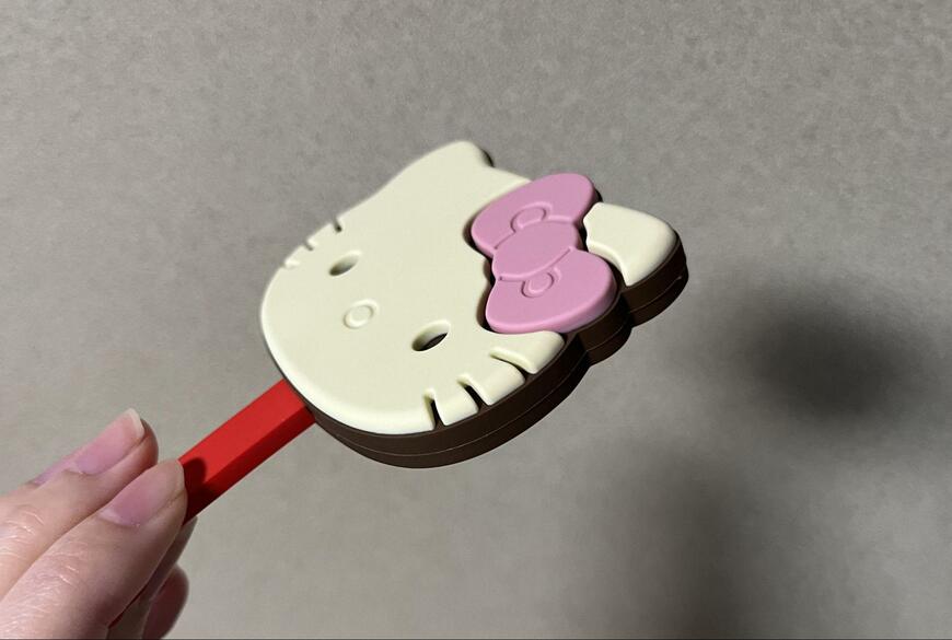 ブルーブルーエ、サンリオキャラクターズチョコレートハンドミラーの画像