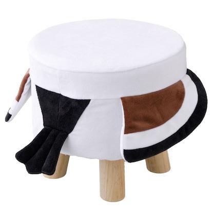 ニトリ、シマエナガの脚付きスツール背面の商品画像