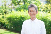 【厚生年金の年金早見表】ウチの父親は「額面でひと月15万円」です。これって平均以上・平均以下、どっちですか？