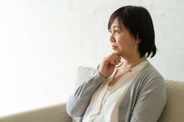 【生活保護】いくらもらえる？「家族に知られてしまう？」気になるポイント3選！受給中のNG行動とは？