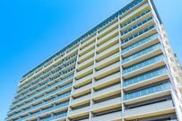 【宅建士が教える】買ってからでは遅い「修繕積立金が3倍？」中古マンション購入前に見るべき重要書類で必ずチェックする危険なサイン
