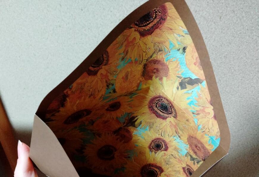 筆者撮影（セリア、洋2封筒 ゴッホ）