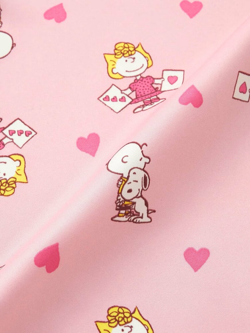 GU公式　サテンパジャマ（長袖&ロングパンツ）Peanuts／カラー：12　PINKの画像