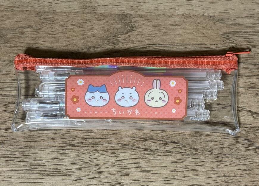 セリア、ちいかわビニールペンポーチ商品画像