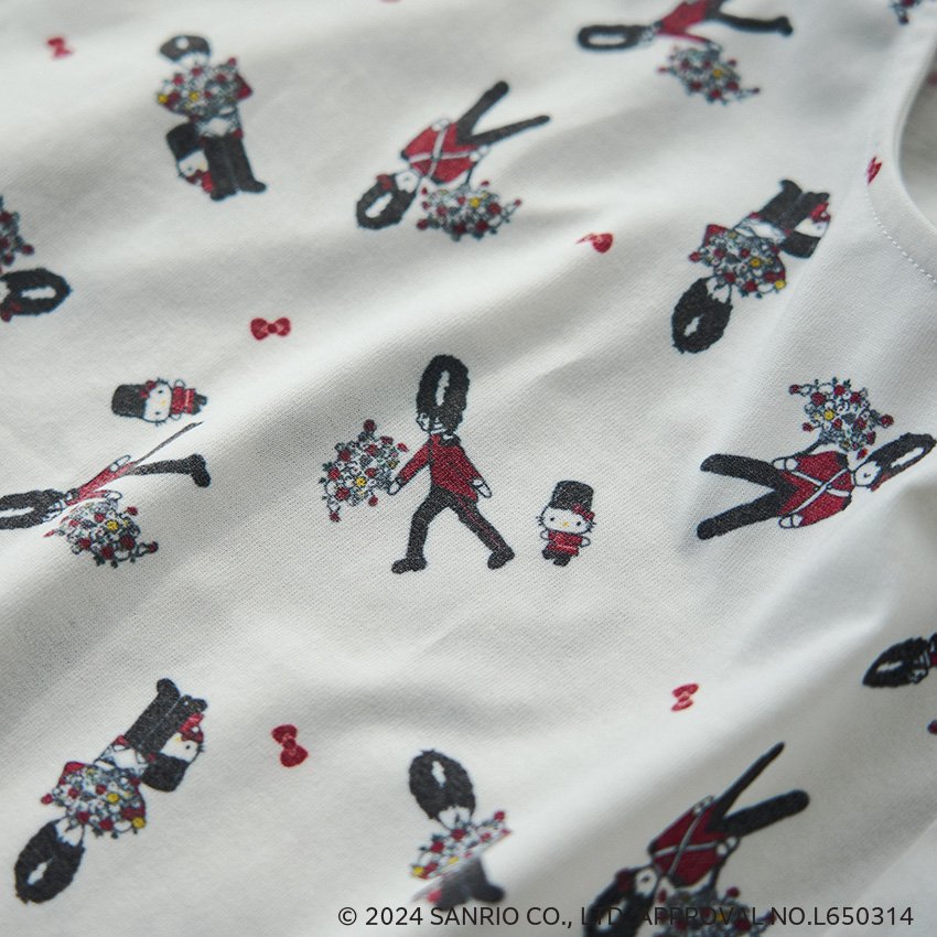 ローラアシュレイ、特別デザインプリントのアップ