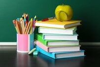 中学受験「専業主婦世帯が有利は本当か」共働き世帯・夏休みの勉強計画4カ条