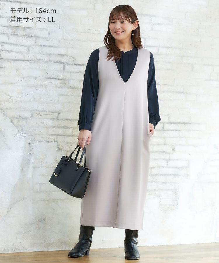 出所：ハニーズ公式通販 Vネックジャンスカ