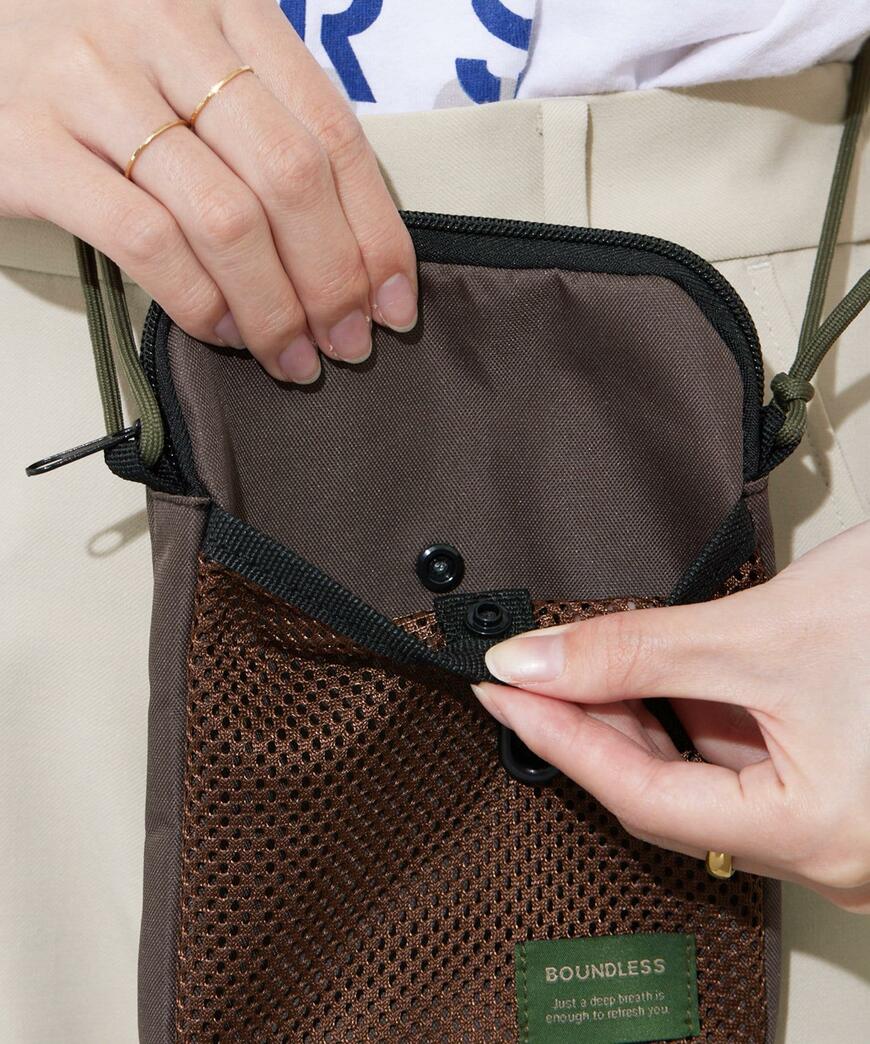 3COINS、サコッシュ画像