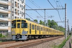 西武鉄道・所沢行の列車内で「行き先表示」のLEDが故障 一文字消えた表示に「三重県進出！？」と困惑