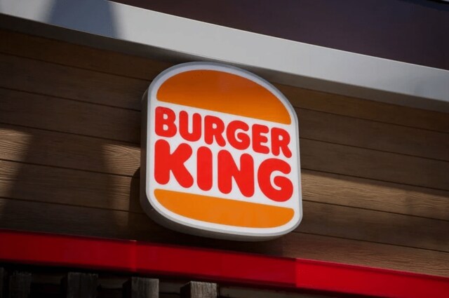 「臨時休業でも遊び心がある！」バーガーキングのハロウィン戦略に賞賛の声「英断すぎる」「18歳以下しかダメなの？」