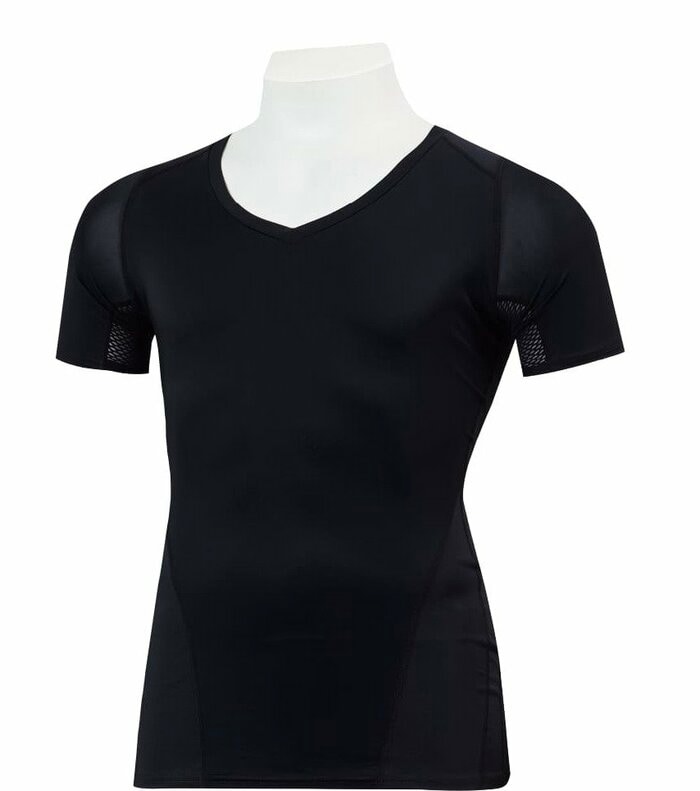 ひんやりとした肌触りで、汗ばむ季節も快適に