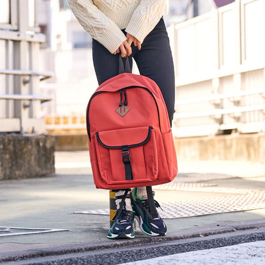 出所：ワークマン公式オンラインストア デイバッグ