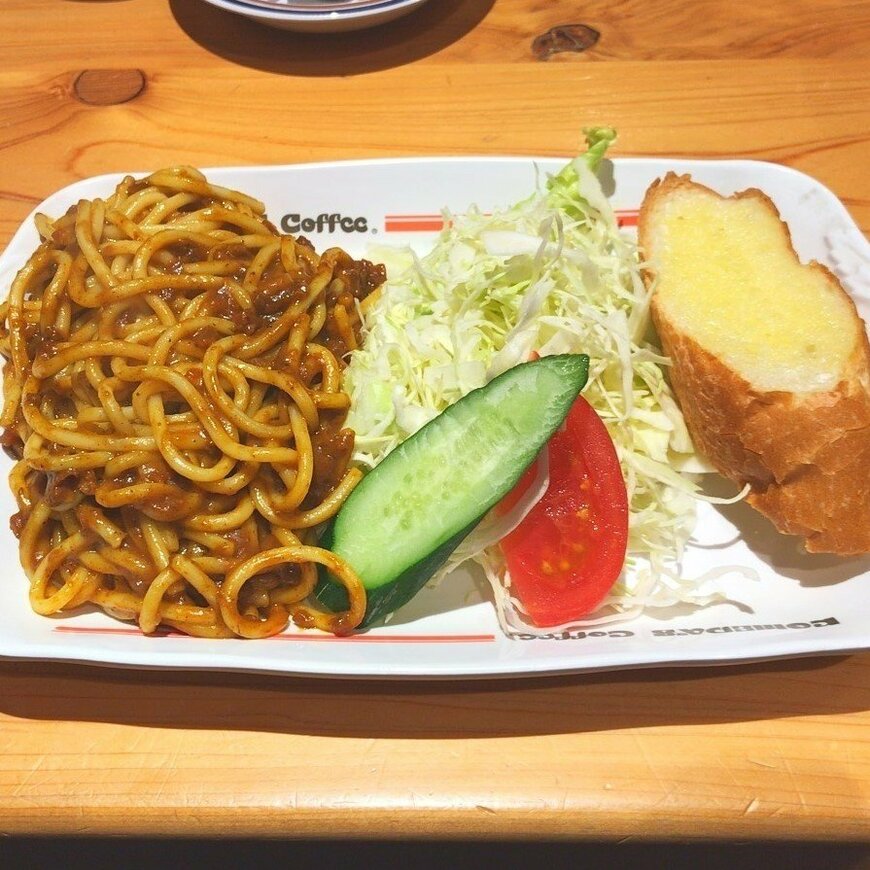 コメダ珈琲店「旨辛カリー」インディアンスパゲッティ【新宿中村屋監修】オトナの味を食べてきた