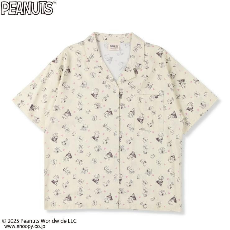 しまむら「スヌーピーレディースシャツ(ハグ)」