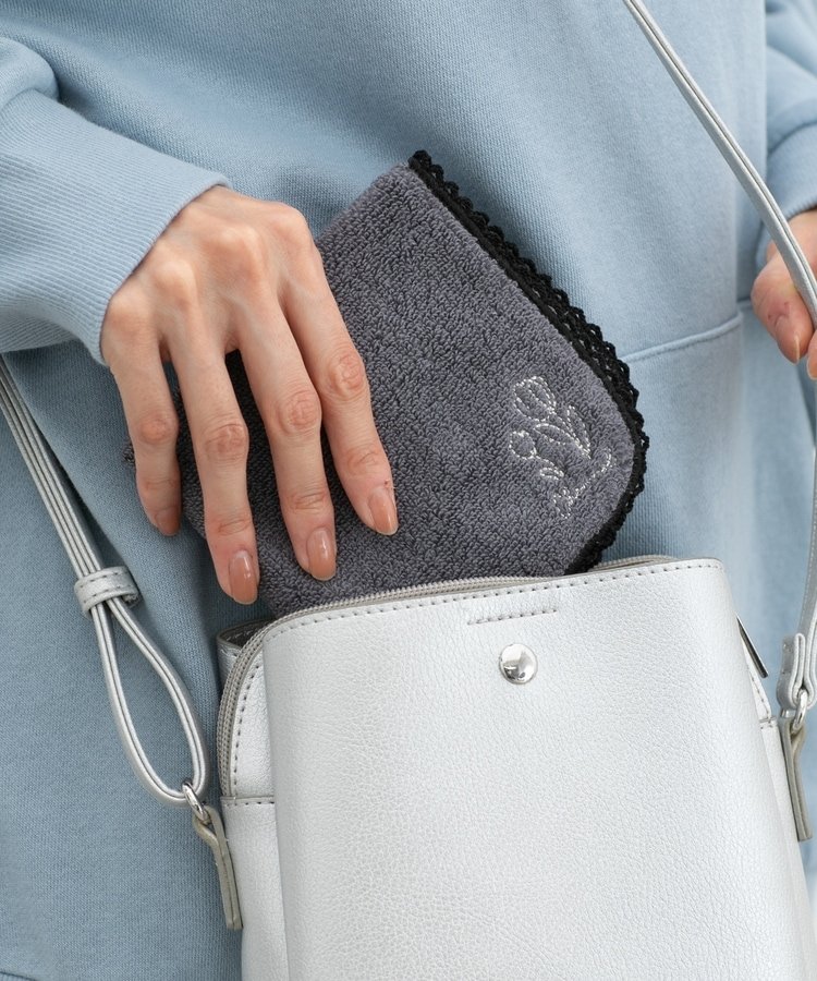 出所：ハニーズ公式通販　ハンカチタオル