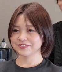 髪を切るか悩んでいる女性　決断の結果…思わず拍手したくなる仕上がりが素敵