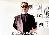 【60代マダム】が「GU」のフェイクレザースカートを着こなす。大人カジュアルが叶う秋の装いに「秋ですね！」の声
