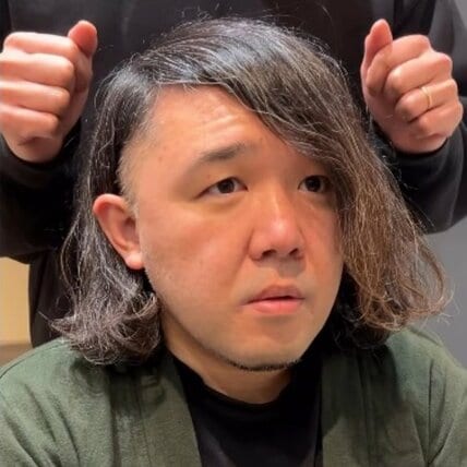 1年ぶりに美容室に来た男性がバッサリカット！ふんわりした短髪にスタイルチェンジ