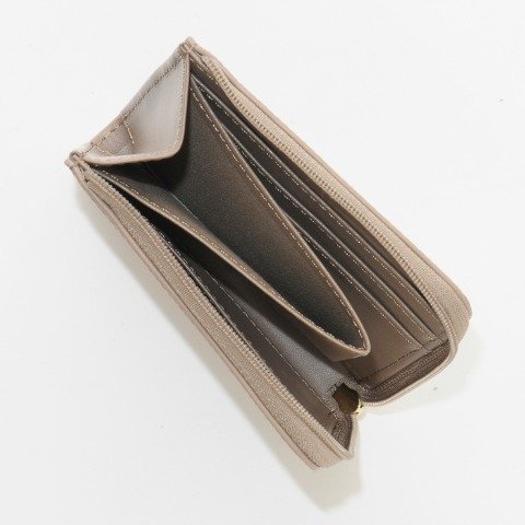 片手に納まるコンパクトなサイズ